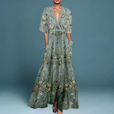 Jamie - Elegant Dress with Floral Pattern