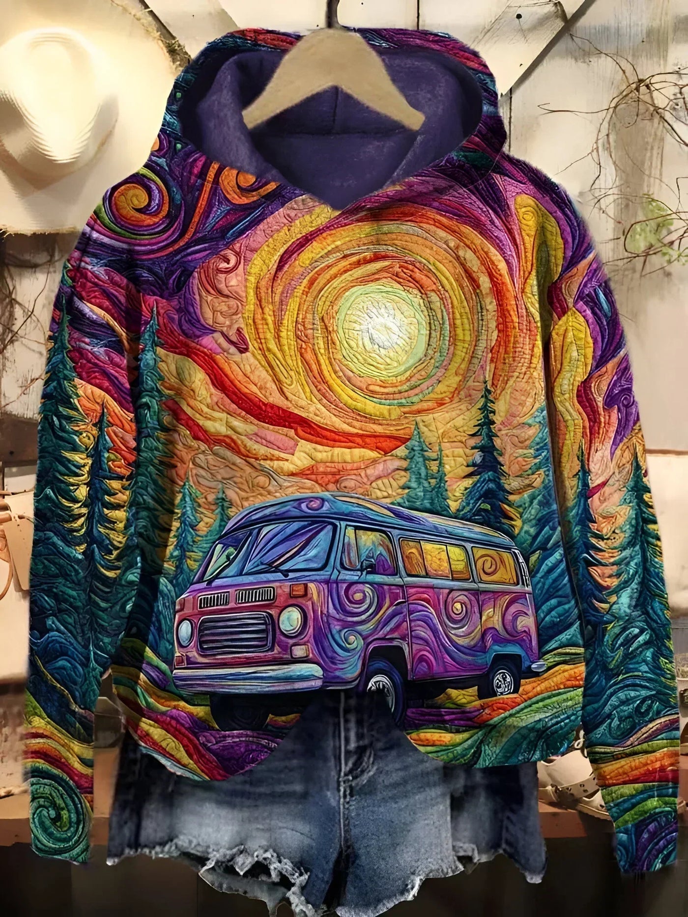 SARA | Colorful hoodie with van and sunset